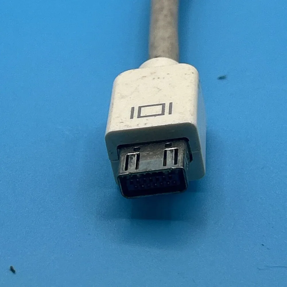 Mini DVI to VGA Adapter Cable for OLD Macbook iMac Pro Used